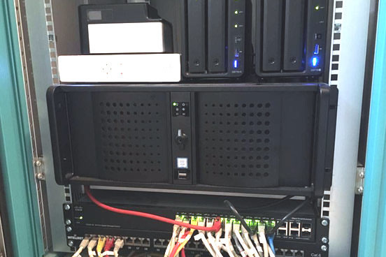 Server