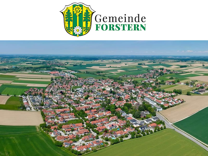 Luftbild der Gemeinde Forstern mit Ortswappen